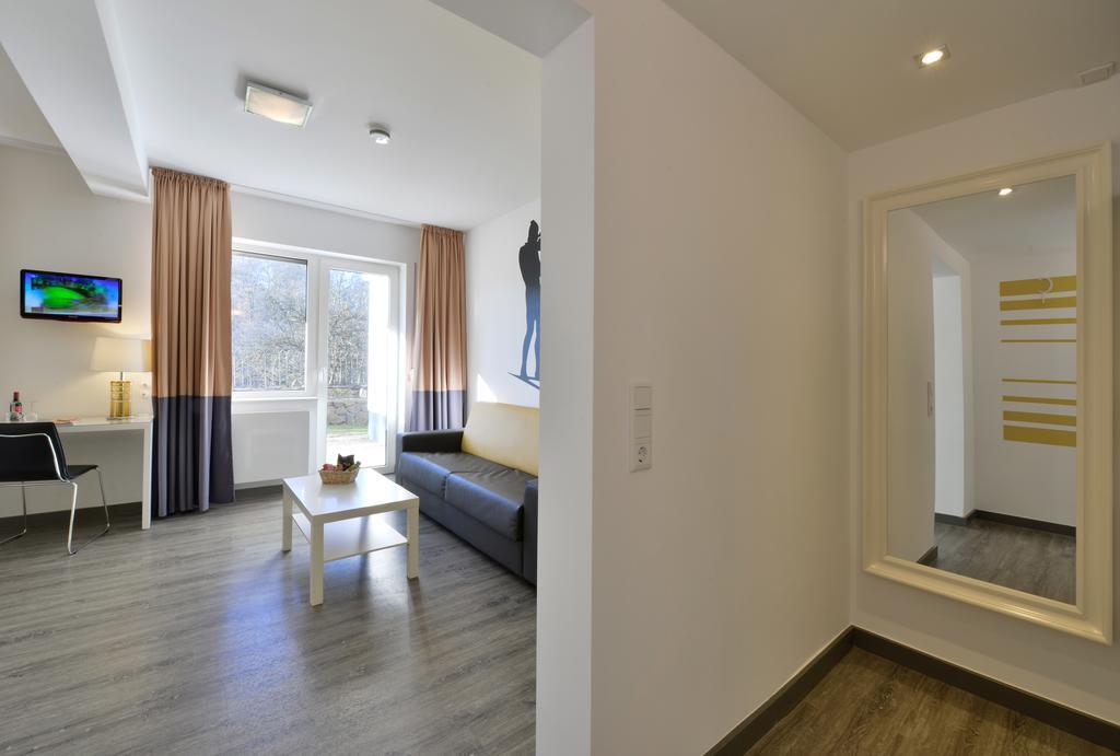 Hotel Fliegendes Klassenzimmer Bad Berleburg Esterno foto